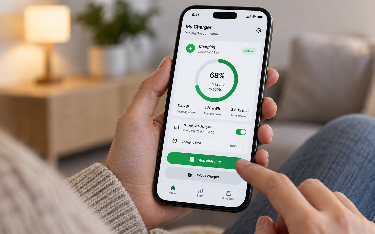 Control remoto desde app para cargador de coche eléctrico en vivienda